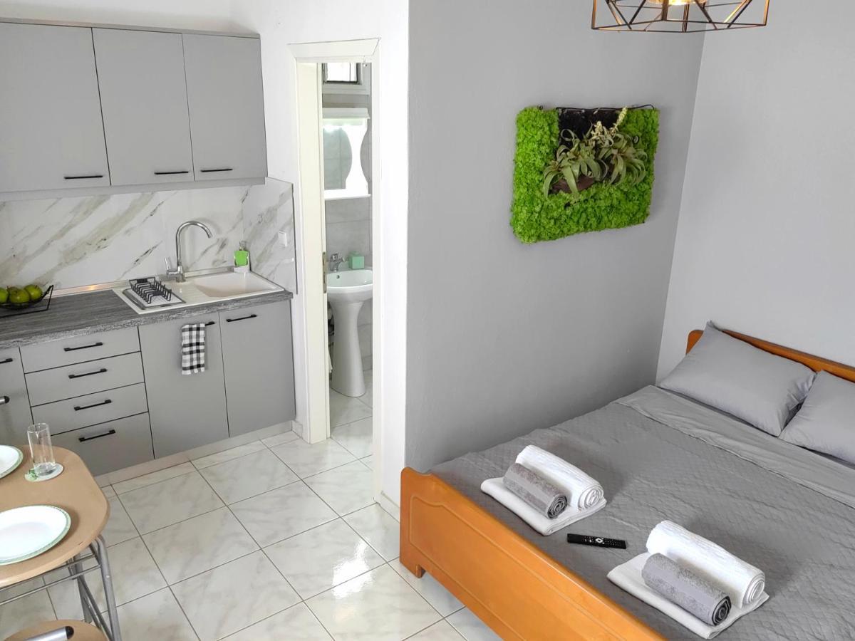 Anthos Rooms Vrasna Zewnętrze zdjęcie
